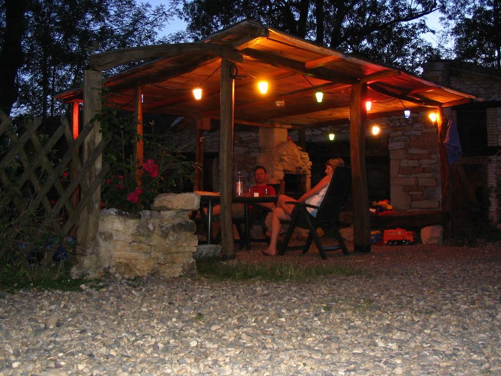 Hostal Domaine Audubert Saint-Antonin Exterior foto